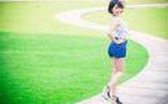 打扑克牌男女剧烈运动原声音乐